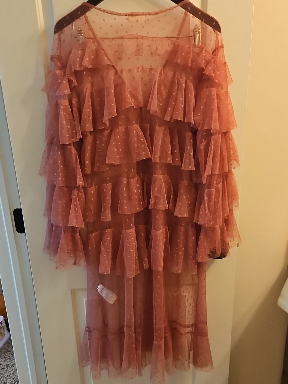 Free People Take Me Out Duster Mauve Sheer Swiss Dot Ruffle Kimono Robe NWT OS - Picture 8 of 14